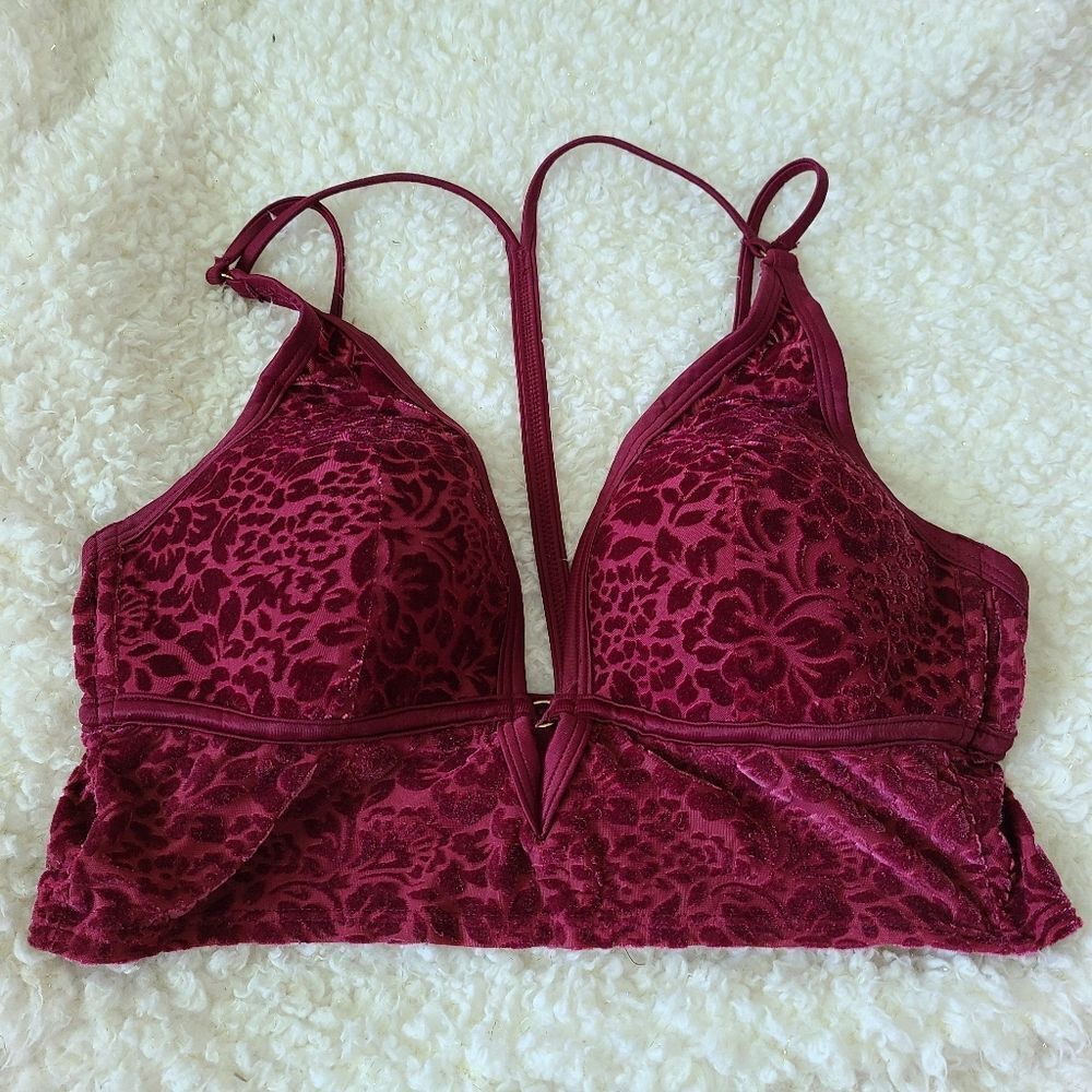 PINK Victoria's Secret Lightly Lined Bralette